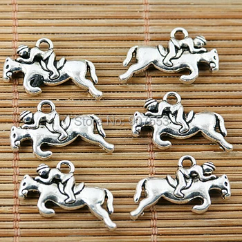 20pcs Tibetano cor de prata jockey cavaleiro sobre o cavalo encantos EF1686